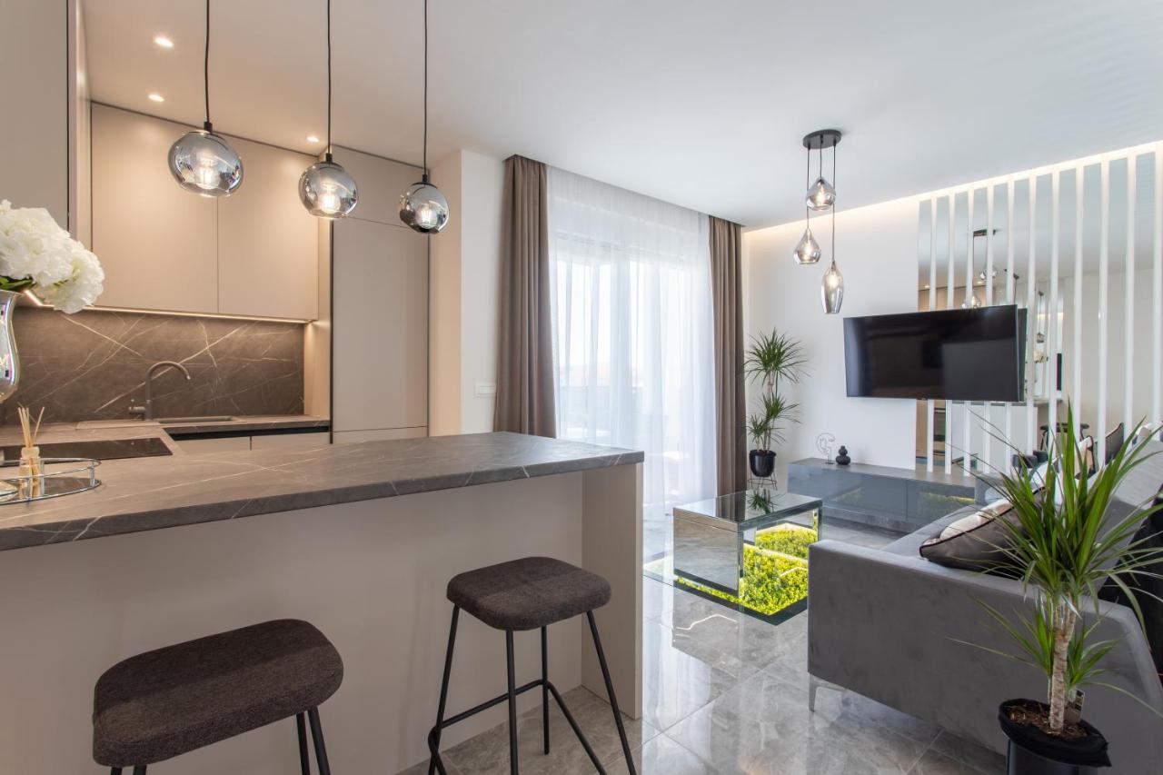 Apartments Taratta 1 Trogir Exterior photo
